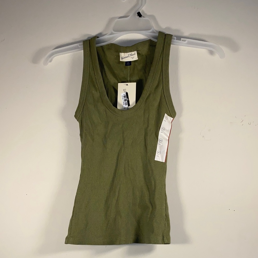 Universal Thread Womens Ribbed V Neck Tank Top Olive Green